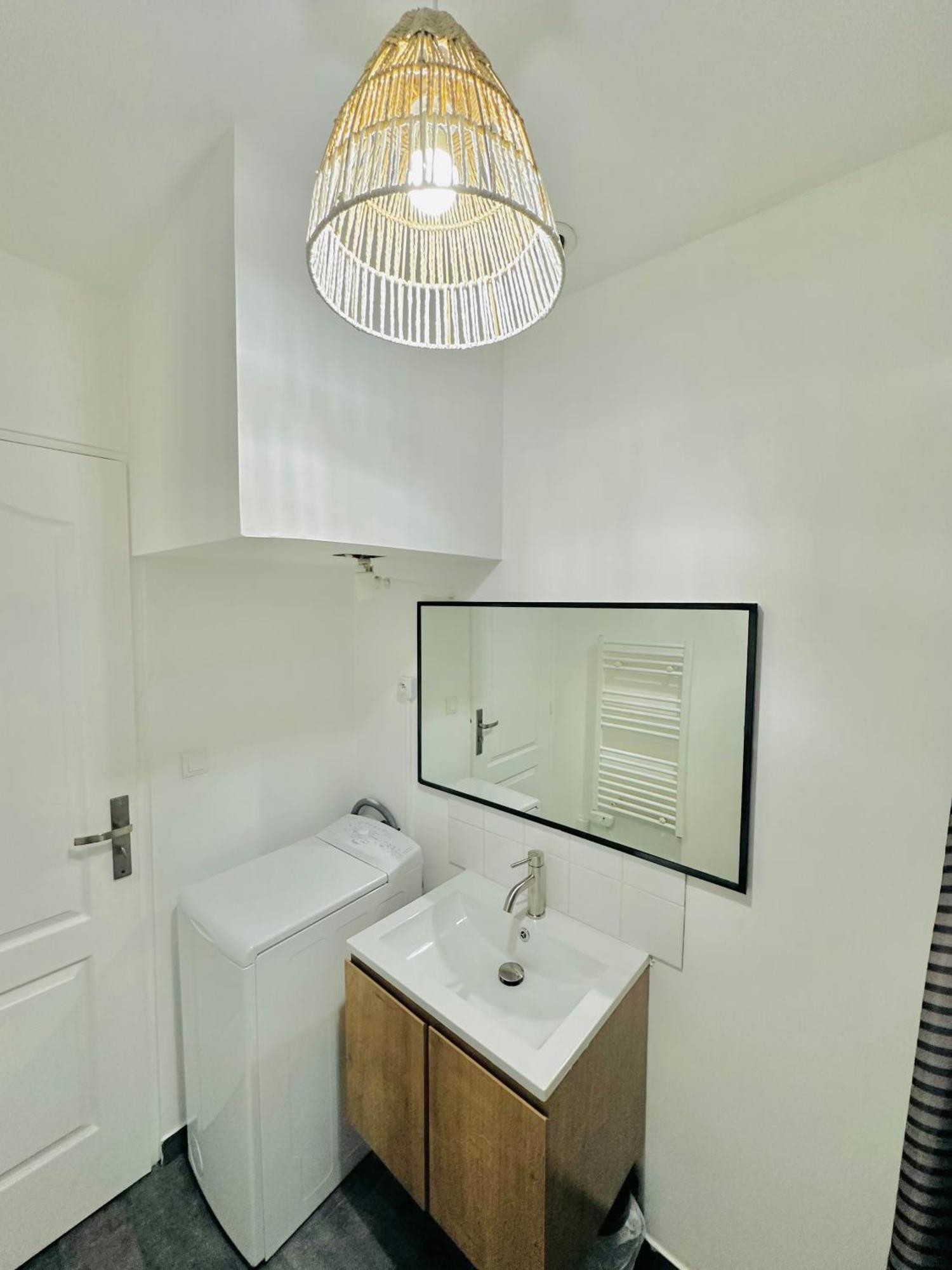 Btobed - Location Professionnelle - 2 Studios Confort - Proche Parc Des Expos Et Stade De France 르 부흐줴 외부 사진